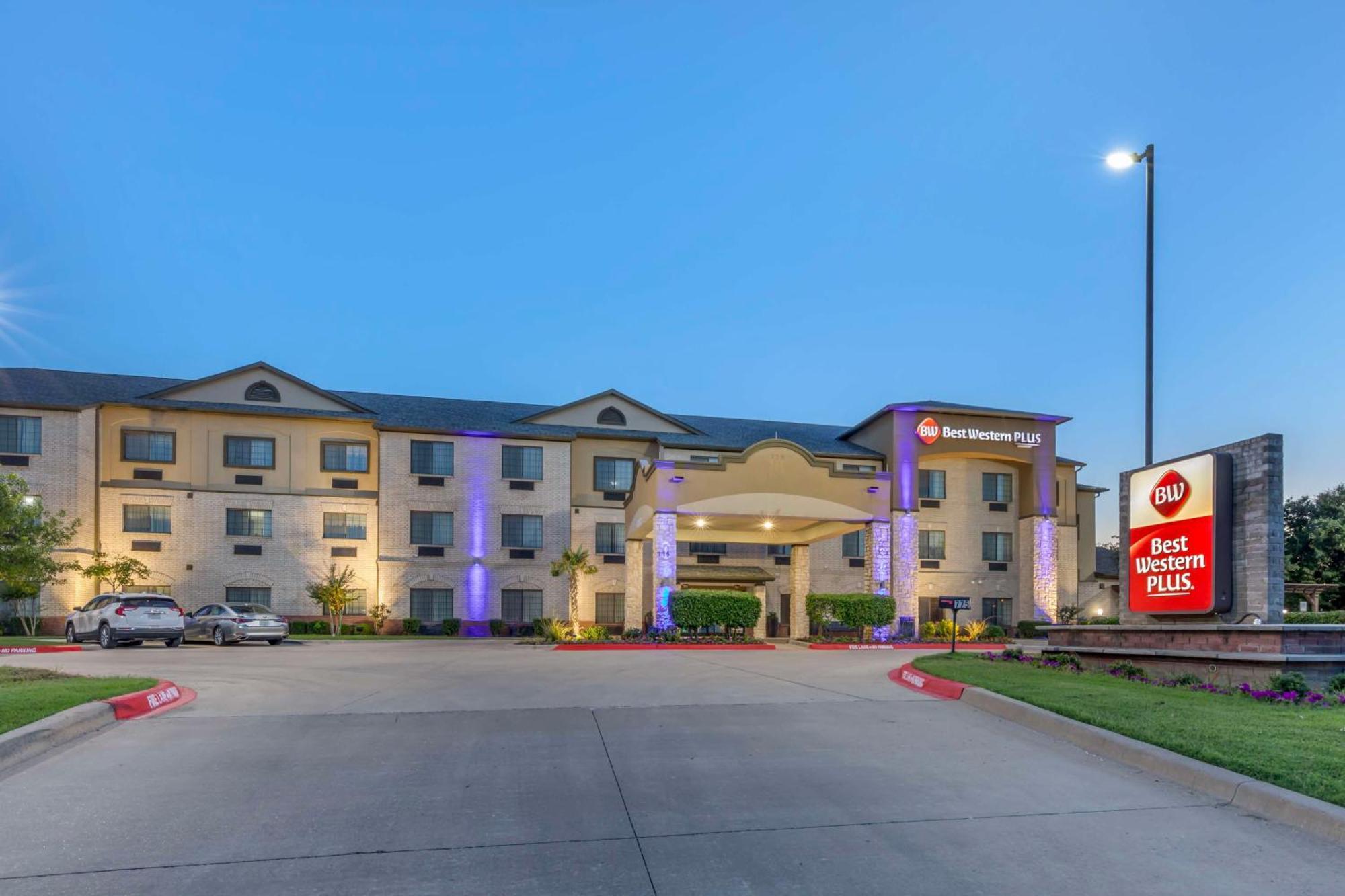 Best Western Plus Mansfield Inn And Suites Екстериор снимка